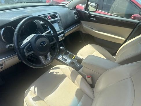 Used 2017 Subaru Outback 2.5i Limited AWD/4WD image 6