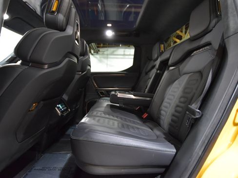 Used 2022 Rivian R1T Adventure image 50