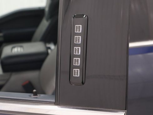 Certified 2022 Ford F150 Limited image 38