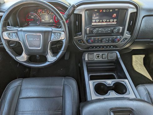Used 2016 GMC Sierra 2500 Denali w/ Duramax Plus Package AWD/4WD image 7