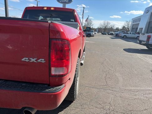 Used 2017 RAM 1500 Express w/ Express Value Package image 5