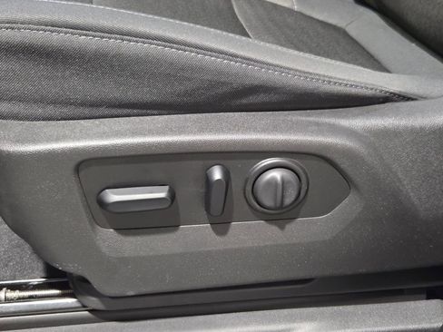 Used 2019 Chevrolet Silverado 1500 LT w/ All-Star Edition image 24