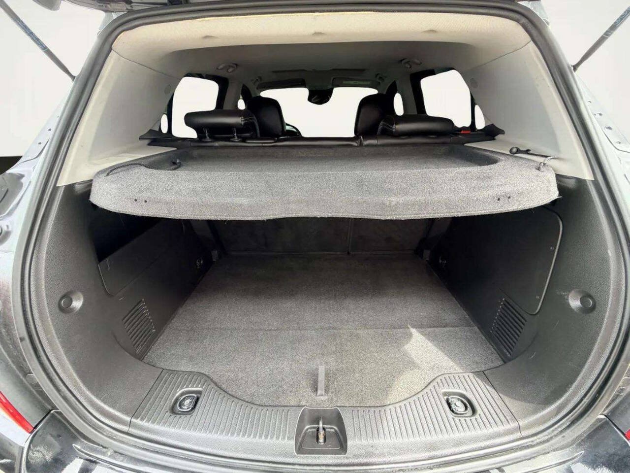 Used 2018 Chevrolet Trax Premier w/ Midnight Edition FWD image 7