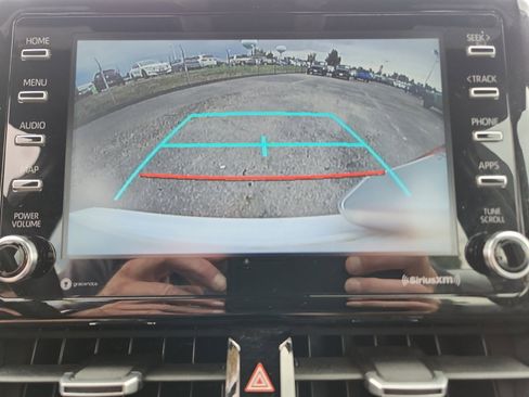 Used 2021 Toyota Corolla SE image 30