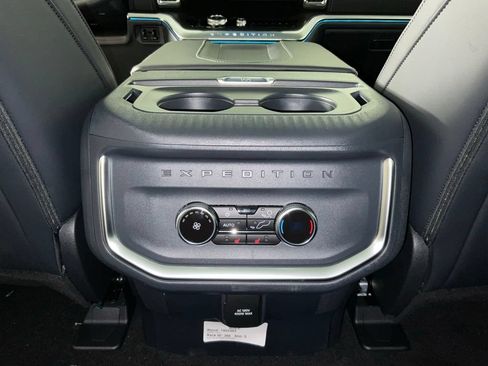 New 2027 Ford Expedition Max Platinum w/ Stealth Appearance Package AWD/4WD image 19