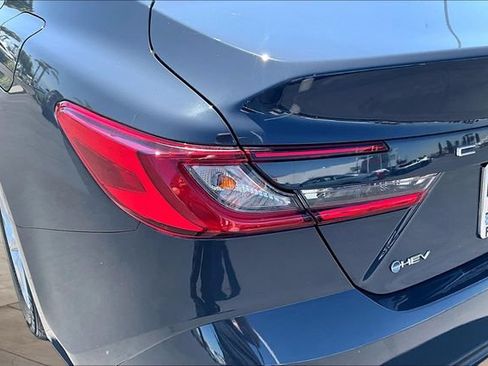 Used 2025 Toyota Camry LE FWD image 23