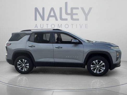 Used 2026 Chevrolet Equinox LT w/ Convenience Package II FWD image 5