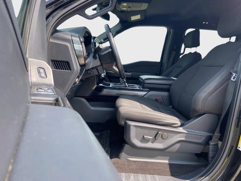 Used 2022 Ford F150 XLT w/ Equipment Group 302A High AWD/4WD image 12