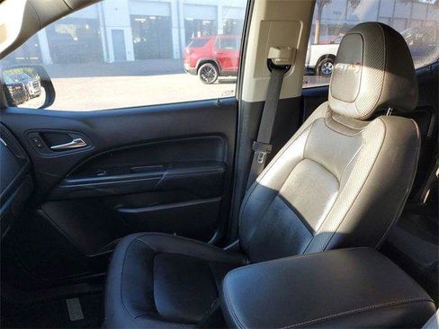 Used 2021 GMC Canyon AT4 w/ Driver Alert Package image 30