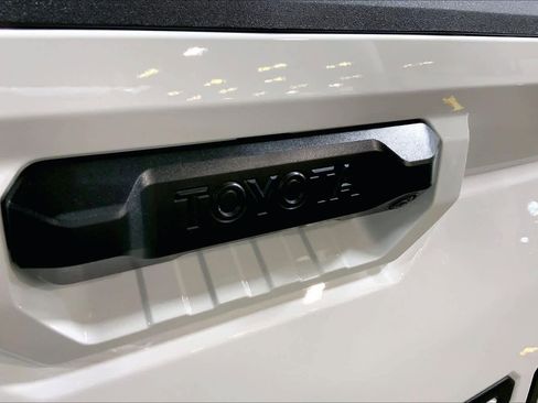New 2026 Toyota Tundra SR5 image 13