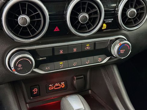 Used 2024 Nissan Sentra SV image 23