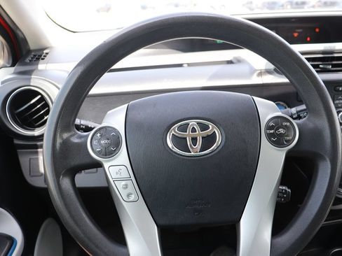 Used 2012 Toyota Prius C Three FWD image 19