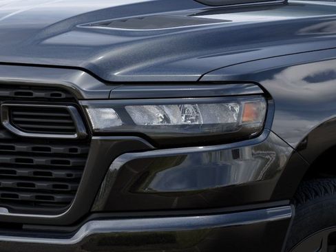 New 2027 RAM 1500 Express AWD/4WD image 10