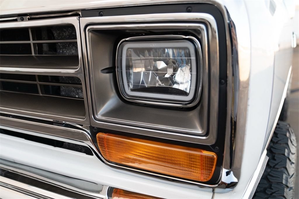 Used 1988 Dodge Ramcharger 4WD image 34