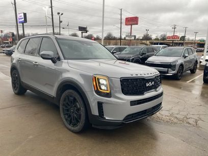 Used 2022 Kia Telluride EX w/ EX Premium Package