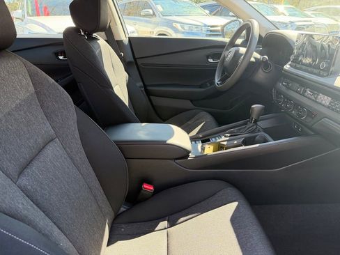 Certified 2024 Honda Accord EX image 8