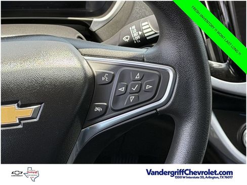 Used 2018 Chevrolet Volt LT FWD image 14