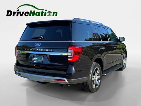Used 2024 Ford Expedition Limited RWD image 5