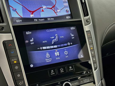 Used 2019 INFINITI Q50 Luxe w/ Essential Package (3.0T Luxe) RWD image 17