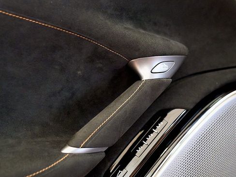 Used 2021 Ferrari Roma image 54