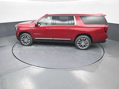 New 2026 GMC Yukon XL Denali w/ Denali Reserve Package AWD/4WD image 30