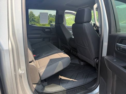 Used 2025 Chevrolet Silverado 1500 Custom w/ Turbomax Blackout Package AWD/4WD image 27