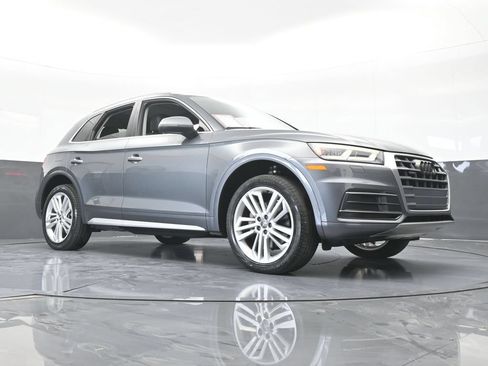 Used 2018 Audi Q5 2.0T Premium Plus w/ Premium Plus Package AWD/4WD image 57