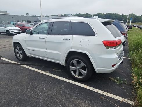 Used 2014 Jeep Grand Cherokee Overland AWD/4WD image 9