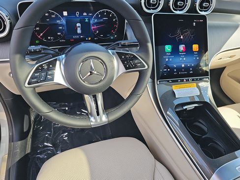 New 2026 Mercedes-Benz GLC 300 image 17
