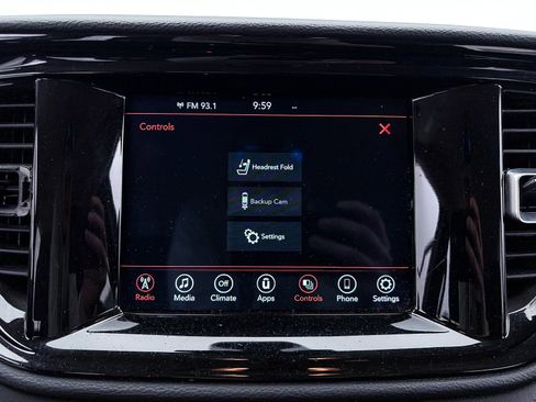 Used 2022 Dodge Durango SXT image 21