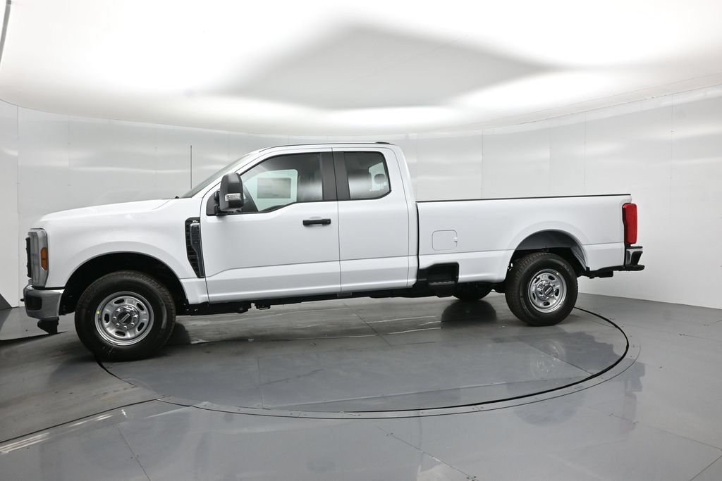 New 2026 Ford F250 XL w/ XL Chrome Package RWD image 22