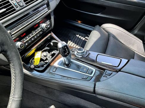 Used 2011 BMW 535i Sedan RWD image 16