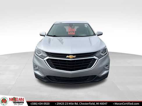 Used 2020 Chevrolet Equinox LT w/ Driver Convenience Package image 8