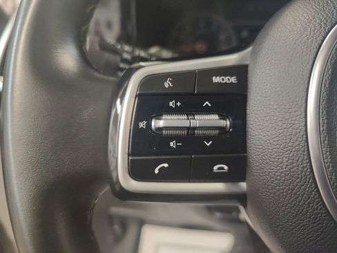 Used 2022 Kia Sorento SX image 31