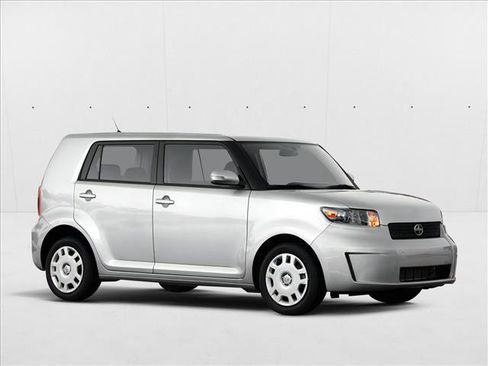 Used 2009 Scion xB FWD image 1