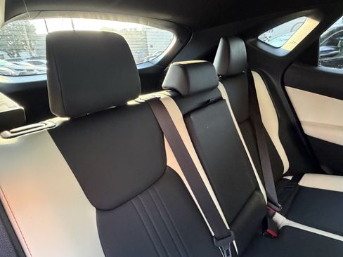 Used 2024 Lexus NX 250 FWD image 40