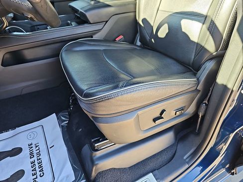 Used 2022 RAM 2500 Limited image 32