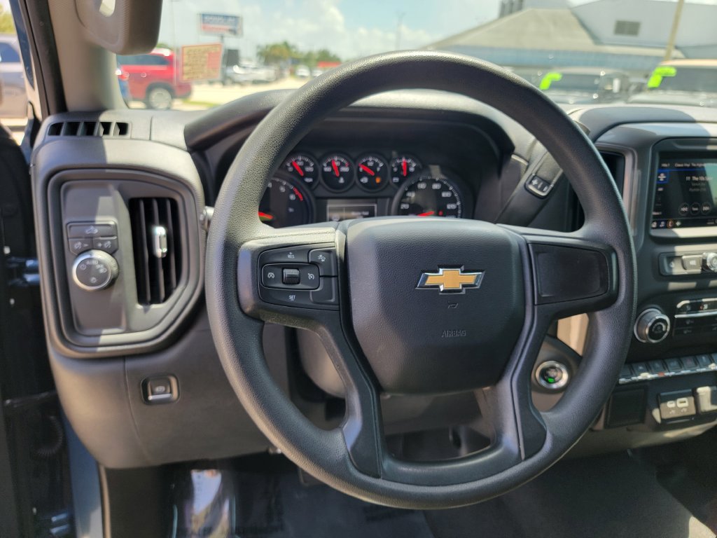 Used 2024 Chevrolet Silverado 1500 Custom RWD image 18