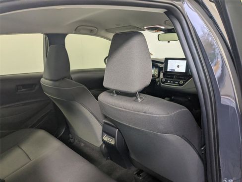 Certified 2025 Toyota Corolla LE image 24