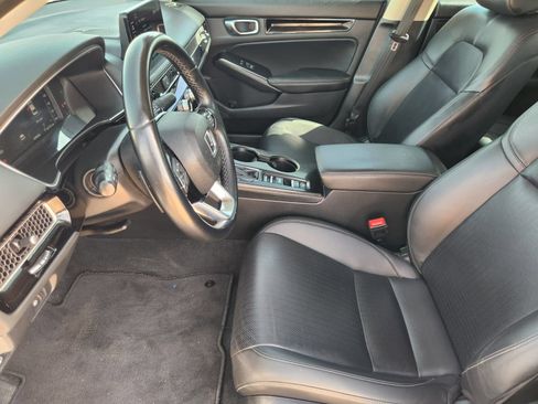 Used 2023 Honda Civic Touring image 15