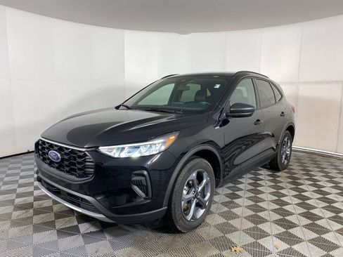 Used 2025 Ford Escape ST-Line AWD/4WD image 5