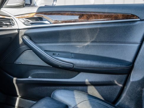 Used 2017 BMW 540i image 23