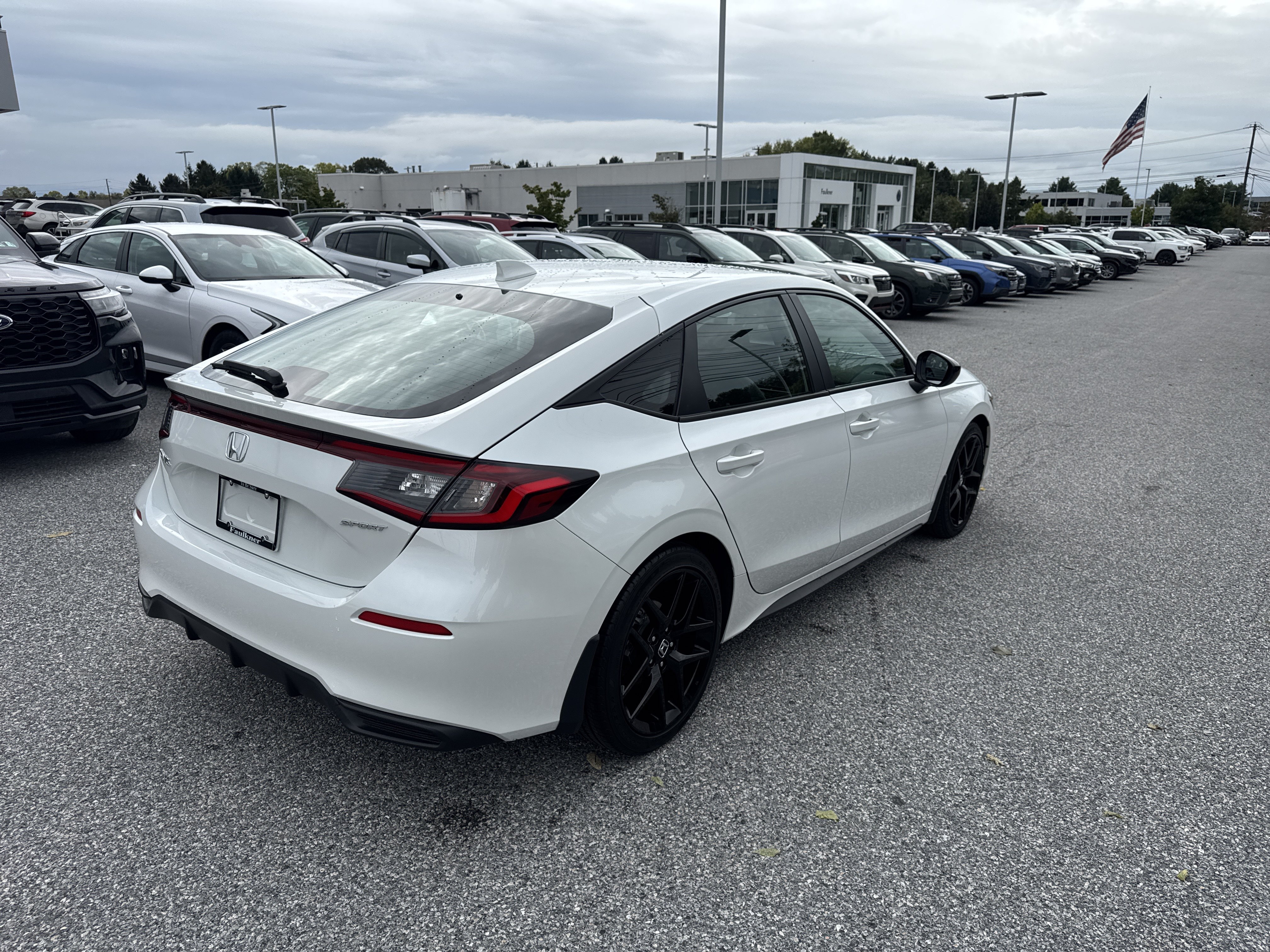 Used 2024 Honda Civic Sport image 29