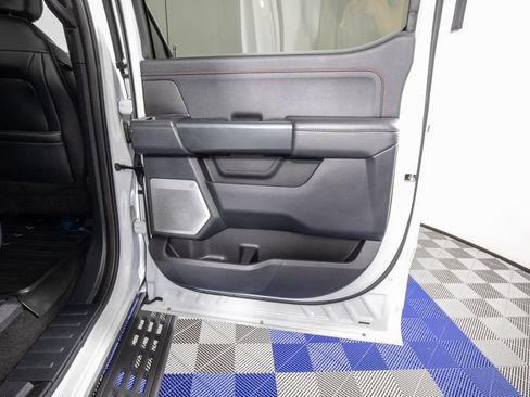 Used 2024 Ford F150 Raptor AWD/4WD image 17