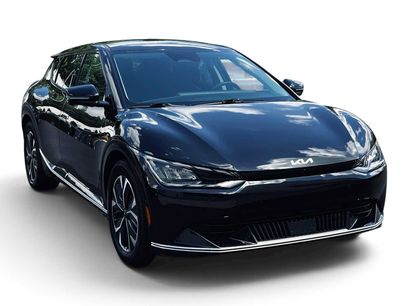 Certified 2023 Kia EV6 Wind w/ Wind Technology Package