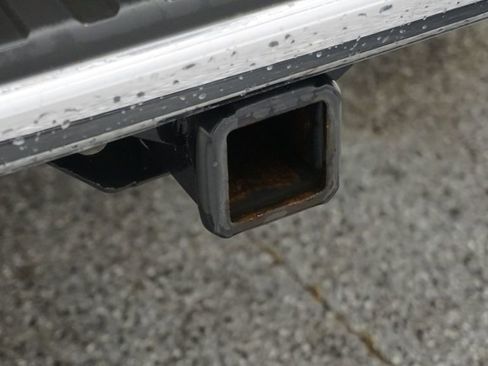 Used 2020 GMC Canyon SLE w/ Elevation Edition image 27