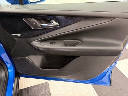 New 2025 Chevrolet Blazer EV LT image 17