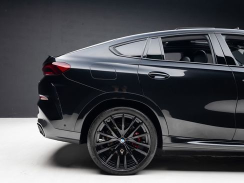 Used 2023 BMW X6 xDrive40i w/ M Sport Package image 36