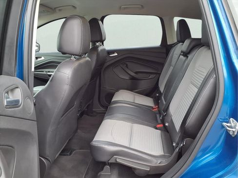 Used 2017 Ford Escape SE w/ Equipment Group 201A image 17