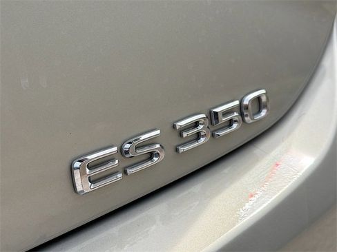 Used 2020 Lexus ES 350 w/ Premium Package image 11